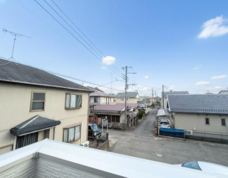 �_�ސ쌧���c���s���{�Â̐V�z��ˌ��Ă̏Z�˂���̒��]�ʐ^