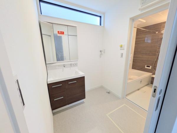 �_�ސ쌧���c���s���{�Â̐V�z��ˌ��Ă̐��ʑ�E���ʏ�