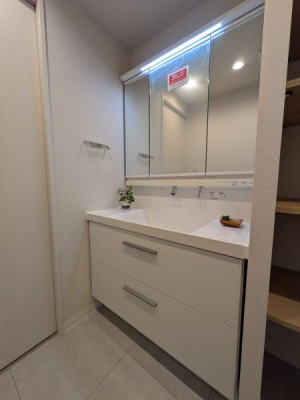 _ސ쌧ˎsc3ڂ̒Ã}V̐ʑEʏ