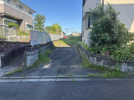 _ސ쌧`s̐VzˌĂ̑OʓH܂ތnʐ^