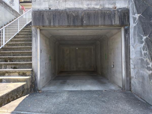 �_�ސ쌧���c���s���|�̒��È�ˌ��Ă̒��ԏ�