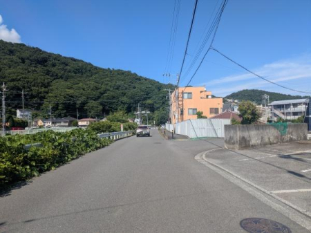 �_�ސ쌧�`��s���΂̒��Ã}���V�����̂��̑����n