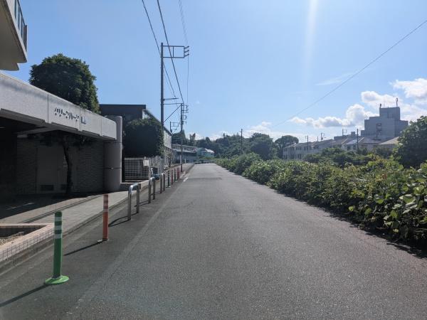 �_�ސ쌧�`��s���΂̒��Ã}���V�����̂��̑����n