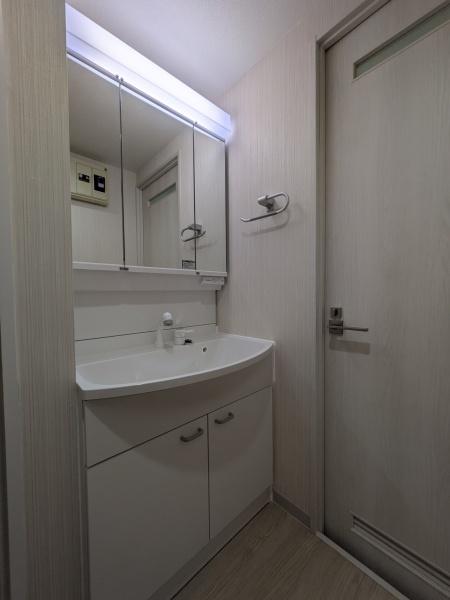 �_�ސ쌧�`��s���΂̒��Ã}���V�����̐��ʑ�E���ʏ�