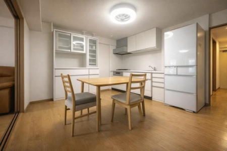 �_�ސ쌧���c���s����1���ڂ̒��Ã}���V�����̃��r���O