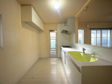 �_�ސ쌧���؎s�юR��1���ڂ̒��È�ˌ��ẴL�b�`��