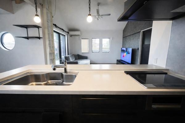 �_�ސ쌧���ˎs�k����2���ڂ̒��È�ˌ��ẴL�b�`��