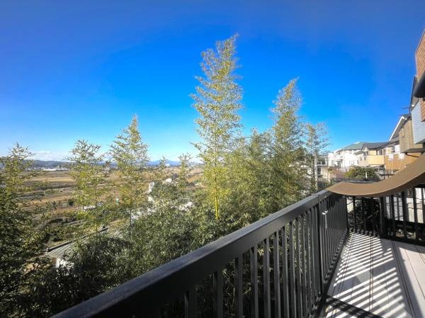 �_�ސ쌧���ˎs����̒��È�ˌ��Ă̏Z�˂���̒��]�ʐ^