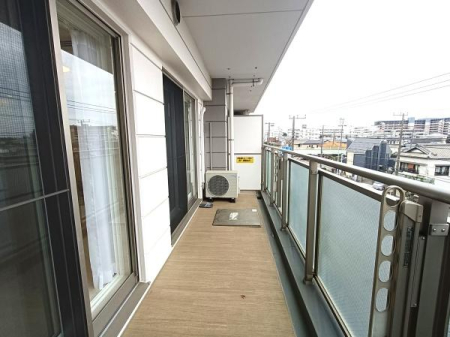 �_�ސ쌧���ˎs�K���̒��Ã}���V�����̃o���R�j�[