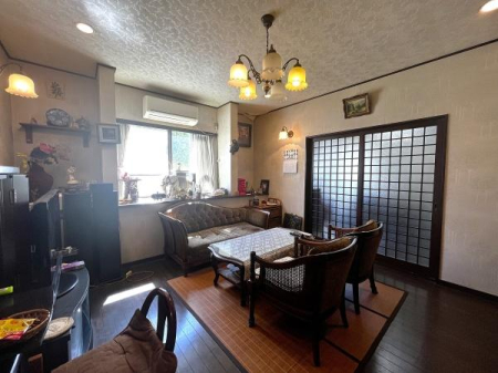 �_�ސ쌧�`��s�k��̒��È�ˌ��Ẵ��r���O