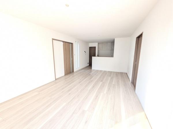 ��ʌ����Ԏs��c�̐V�z��ˌ��Ẵ��r���O