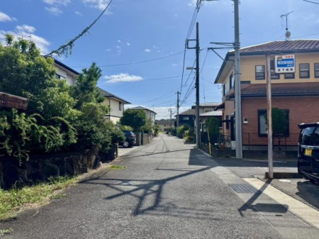 �_�ސ쌧���c���s�����V�c�̓y�n�̑O�ʓ��H�܂ތ��n�ʐ^