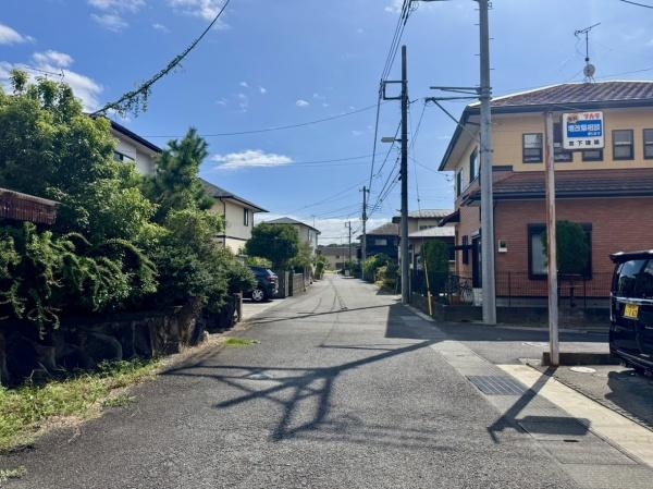 �_�ސ쌧���c���s�����V�c�̓y�n�̑O�ʓ��H�܂ތ��n�ʐ^