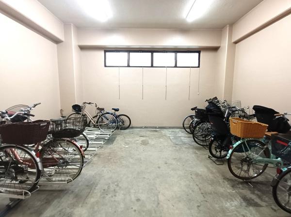 �_�ސ쌧���ˎs���Β��̒��Ã}���V�����̂��̑����p��