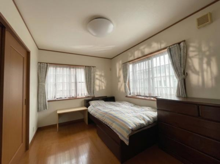 �_�ސ쌧���ˎs������1���ڂ̒��È�ˌ��Ă̐Q��