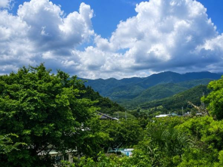 �_�ސ쌧���c���s�v��̒��È�ˌ��Ă̏Z�˂���̒��]�ʐ^