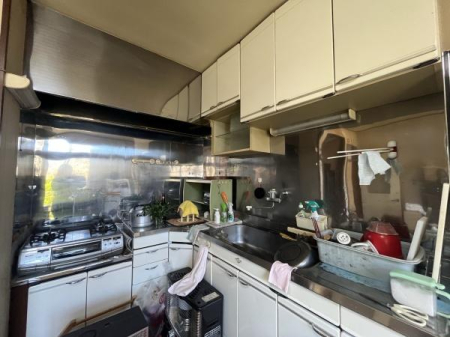 �_�ސ쌧�������S���͌����b�艮�̒��È�ˌ��ẴL�b�`��