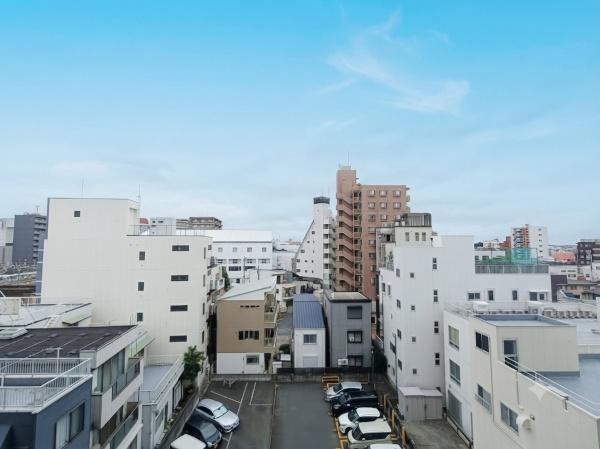 �_�ސ쌧���ˎs�㊯���̒��Ã}���V�����̏Z�˂���̒��]�ʐ^