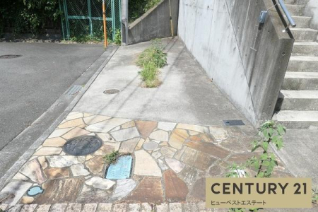 �_�ސ쌧���ˎs���c2���ڂ̒��È�ˌ��Ă̒��ԏ�