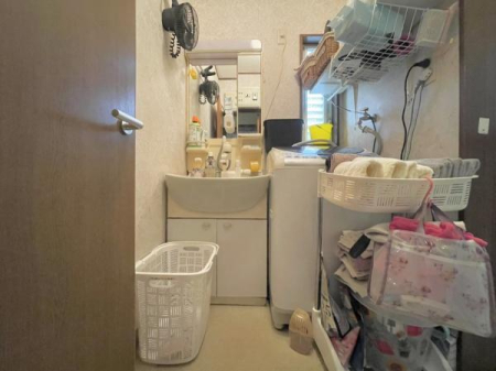 �_�ސ쌧�`��s�ː�̒��È�ˌ��Ă̐��ʑ�E���ʏ�